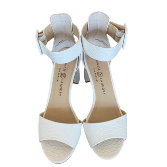 Chinese Laundry Shoes - New- Chinese laundry- PLATFORM SANDAL-Sz 9